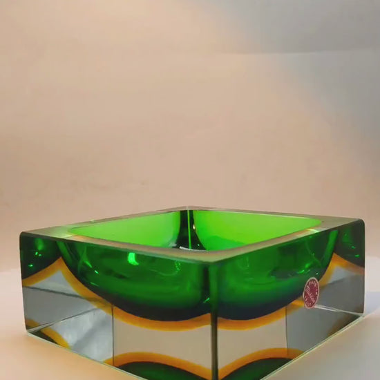 1960s Big Rare Square Ashtray or Catch-all in Murano Glass by Flavio Poli for Seguso. 14 cm / 5.51 inches