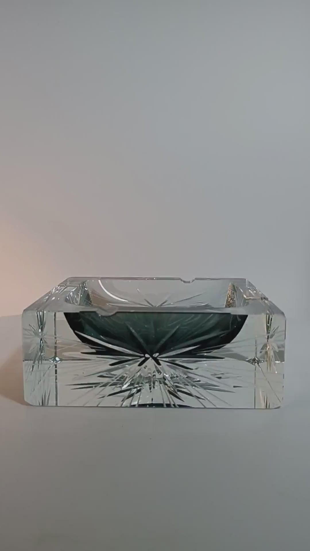 1970s Big Rare Square Ashtray or Catch-all in Murano Glass by Mandruzzato . 14 cm / 5.51 inches