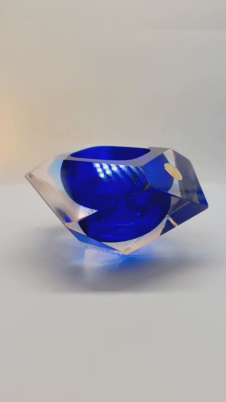 1960s Stunning Ashtray in Murano Glass by Flavio Poli for Seguso. Made in Italy.