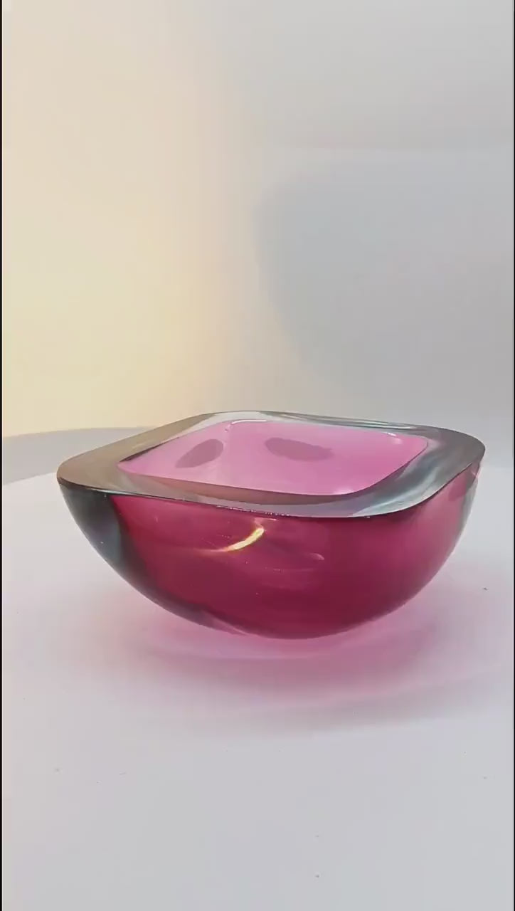 1960s Pink Square with Round Corners Ashtray or Catch-all in Murano Glass. Made in Italy.